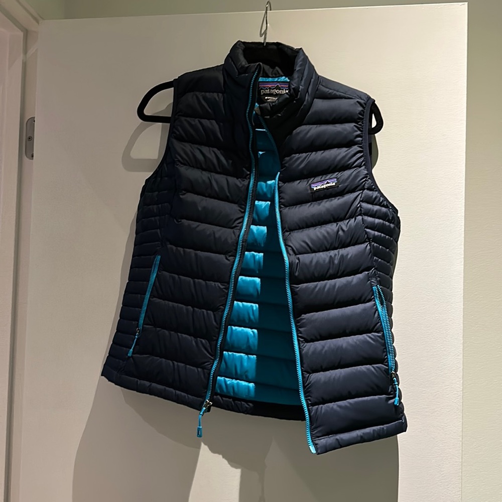 Patagonia - Women's Down Sweater Vest like new